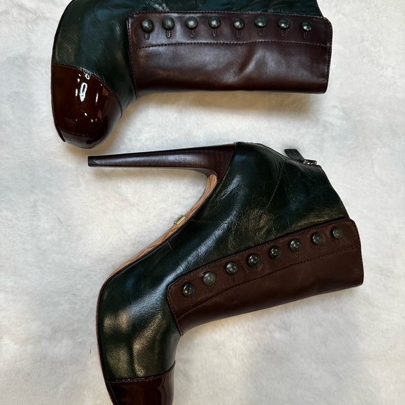 L.A.M.B. Shoes - LAMB Elegant Brown and Green Women's Boots